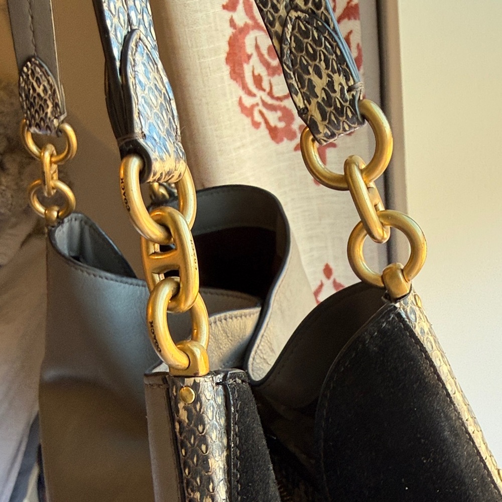 Coach Dalton 31 Shoulder Bag - Picture 7 of 16